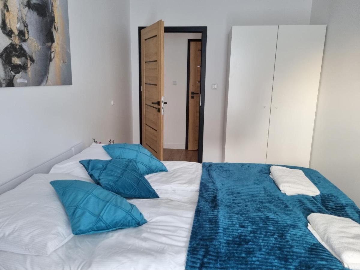 Apartment With 2 Bedrooms & Parking Wroclaw By Noclegi Renters Eksteriør billede